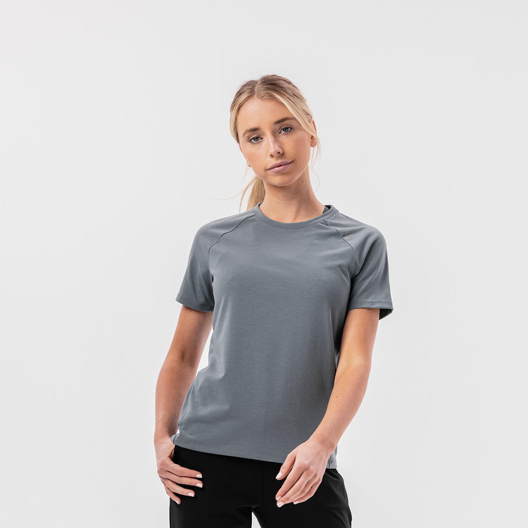 20four7 Athletic Tee