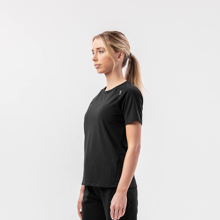 20four7 Athletic Tee